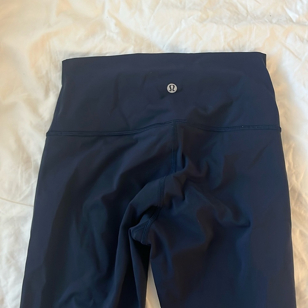 Lululemon wunder under leggings 23’ with drawstring